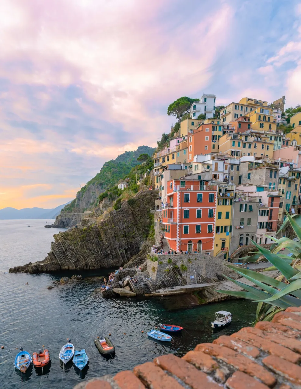 riomaggiore-cinque-terre-wonderful-view-of-liguria